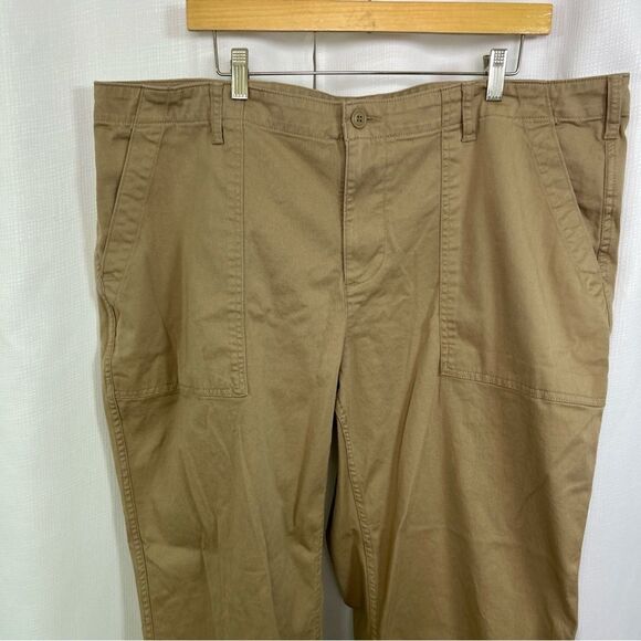 Lands End Khaki Pants Women’s 22W Flat Front Pockets - Picture 2 of 9